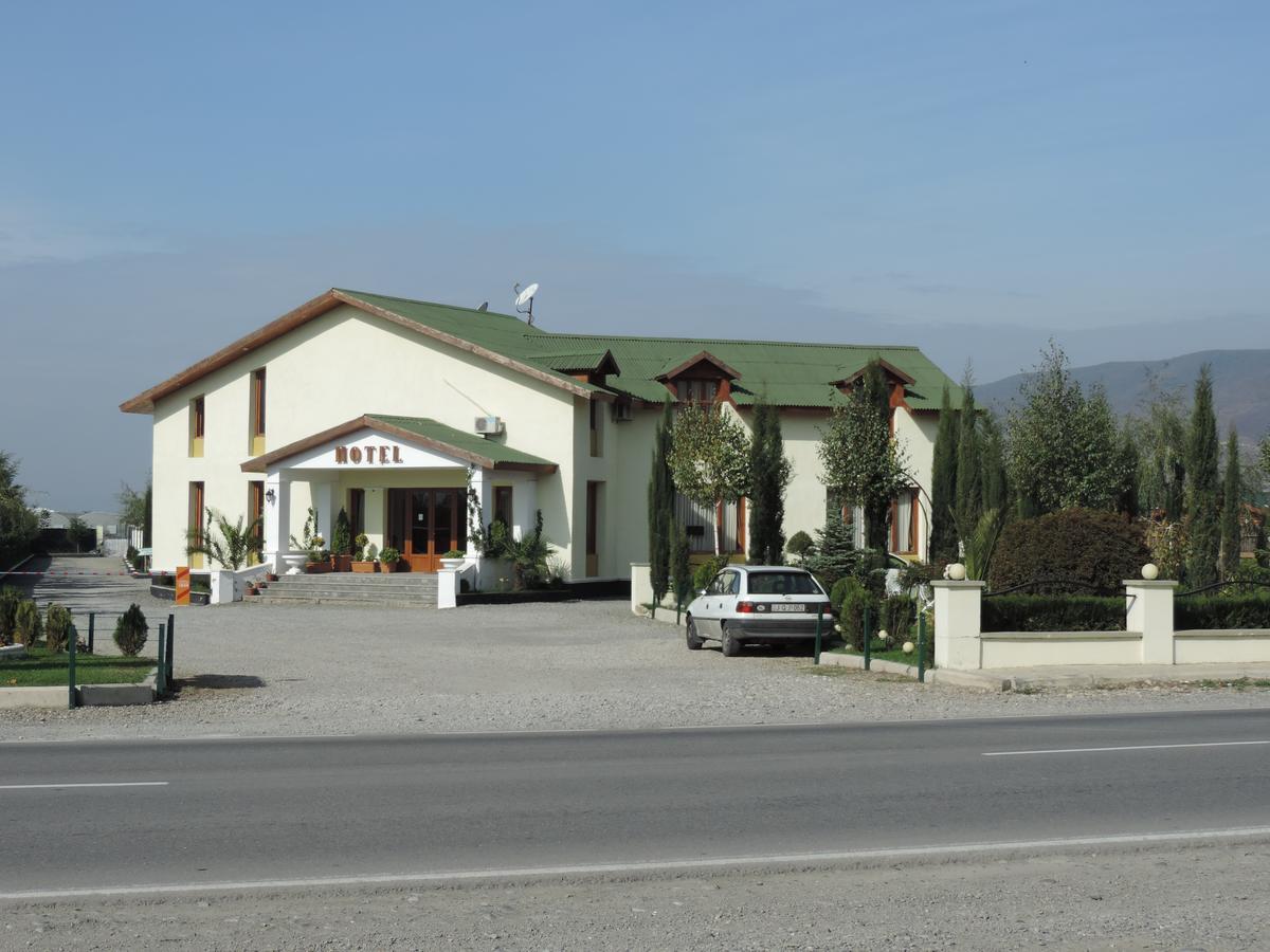 Hotel Emocia Natakhtari Exterior foto